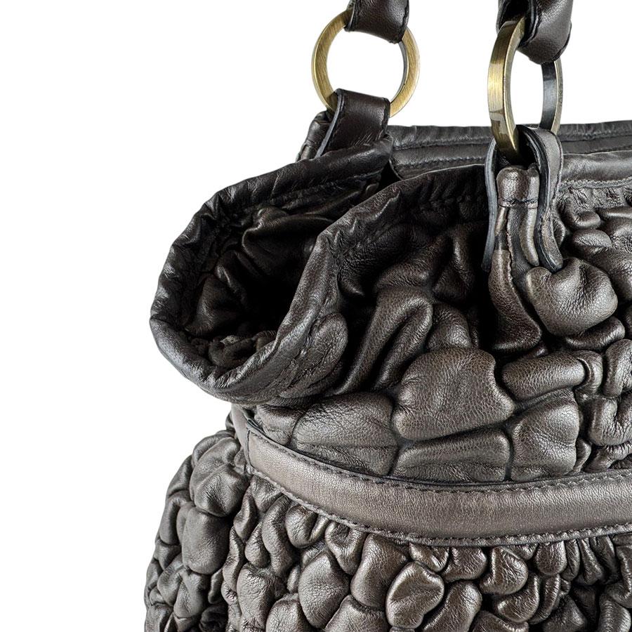 FENDI（フェンディ） ショルダーバッグ レザー ブラウン : ブランド