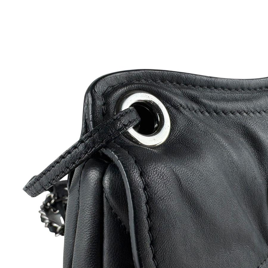miu miu（ミュウミュウ） ショルダーバッグ レザー ブラック