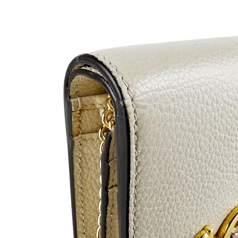 GUCCI グッチ 二つ折り財布 レザー 保存袋付き　定期入れ GUCCI（グッチ） 二つ折り財布 レザー アイボリー : ブランドバリュー