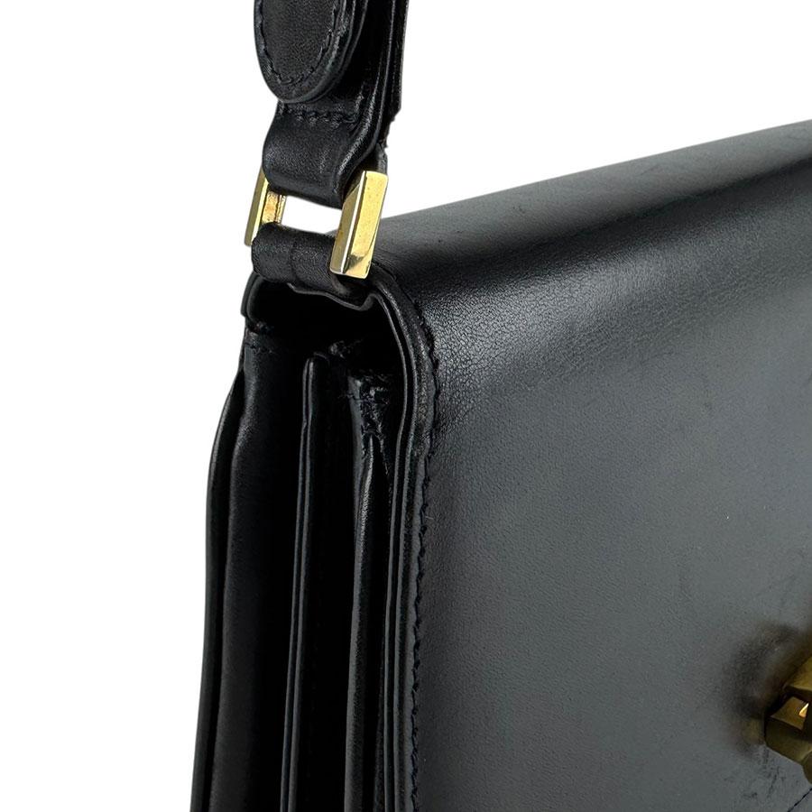 GUCCI ブラックレザーショルダーバッグ GUCCI（グッチ） ショルダーバッグ レザー ブラック : ブランド