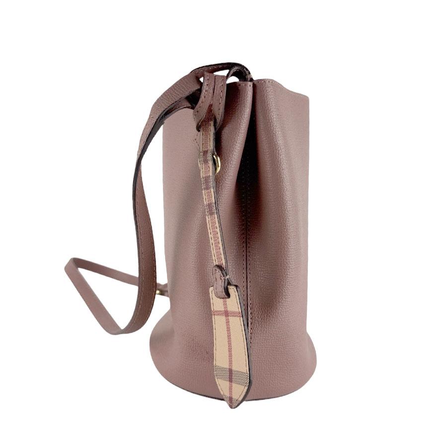 BURBERRY（バーバリー） ショルダーバッグ レザー ダスティピンク