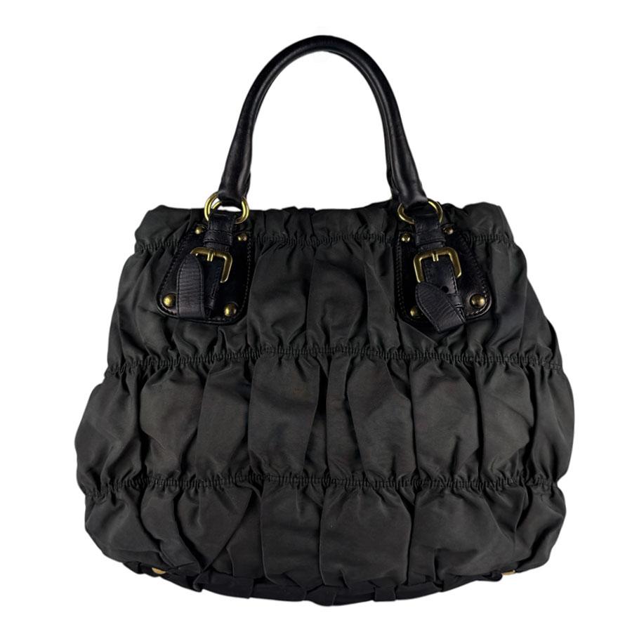 PRADA ナイロン ハンドバッグ ブラック　ショルダーストラップなし PRADA（プラダ） ハンドバッグ ショルダーバッグ ナイロン/レザー