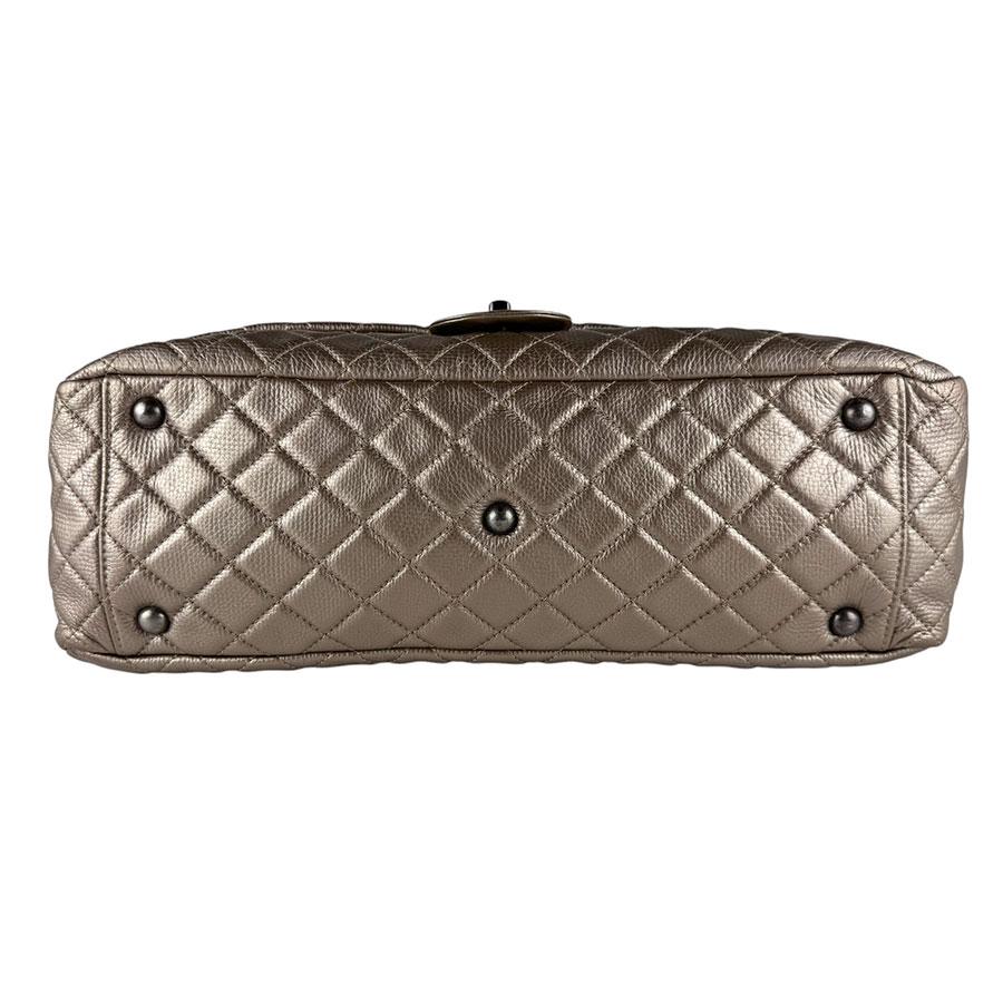 CHANEL（シャネル） ショルダーバッグ ジャンボ マトラッセ シャンパン
