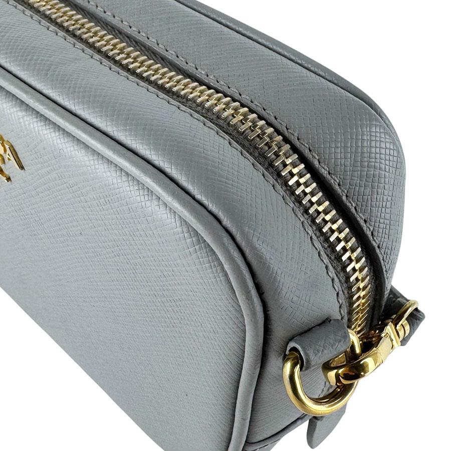 PRADA（プラダ） ショルダーバッグ レザー グレー : ブランドバリュー