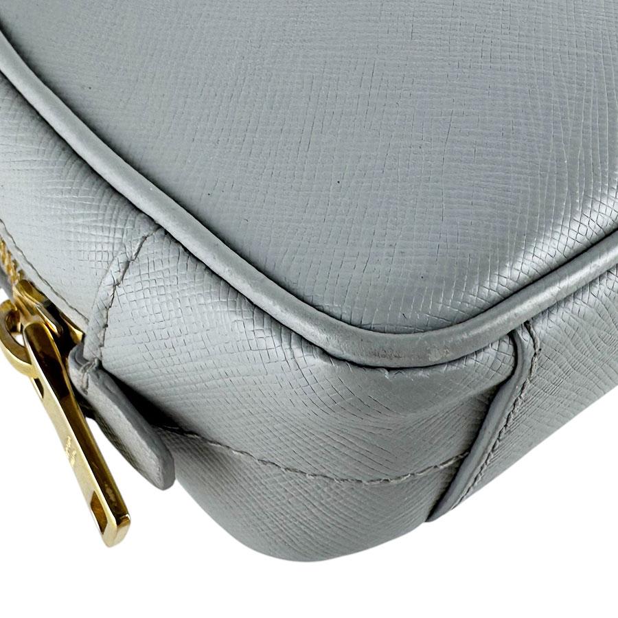 PRADA（プラダ） ショルダーバッグ レザー グレー : ブランドバリュー