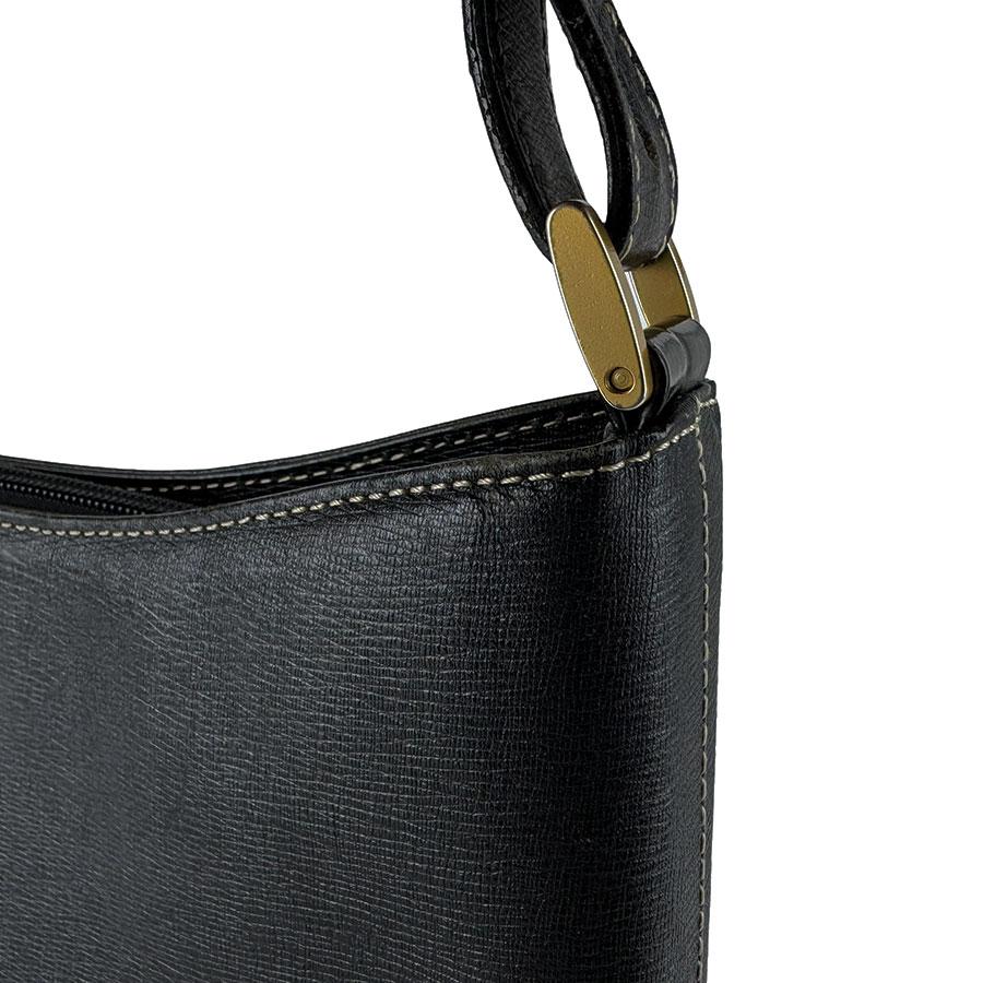 美品です。バーバリーショルダー BURBERRY（バーバリー） ショルダーバッグ レザー ブラック : ブランド