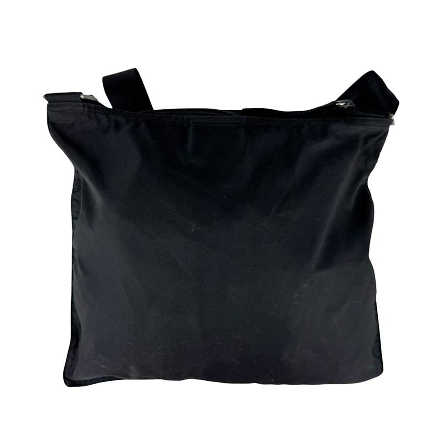 【美品】プラダ ショルダーバッグ アマゾン型 ナイロン×レザー PRADA（プラダ） ショルダーバッグ ナイロン ブラック : ブランド