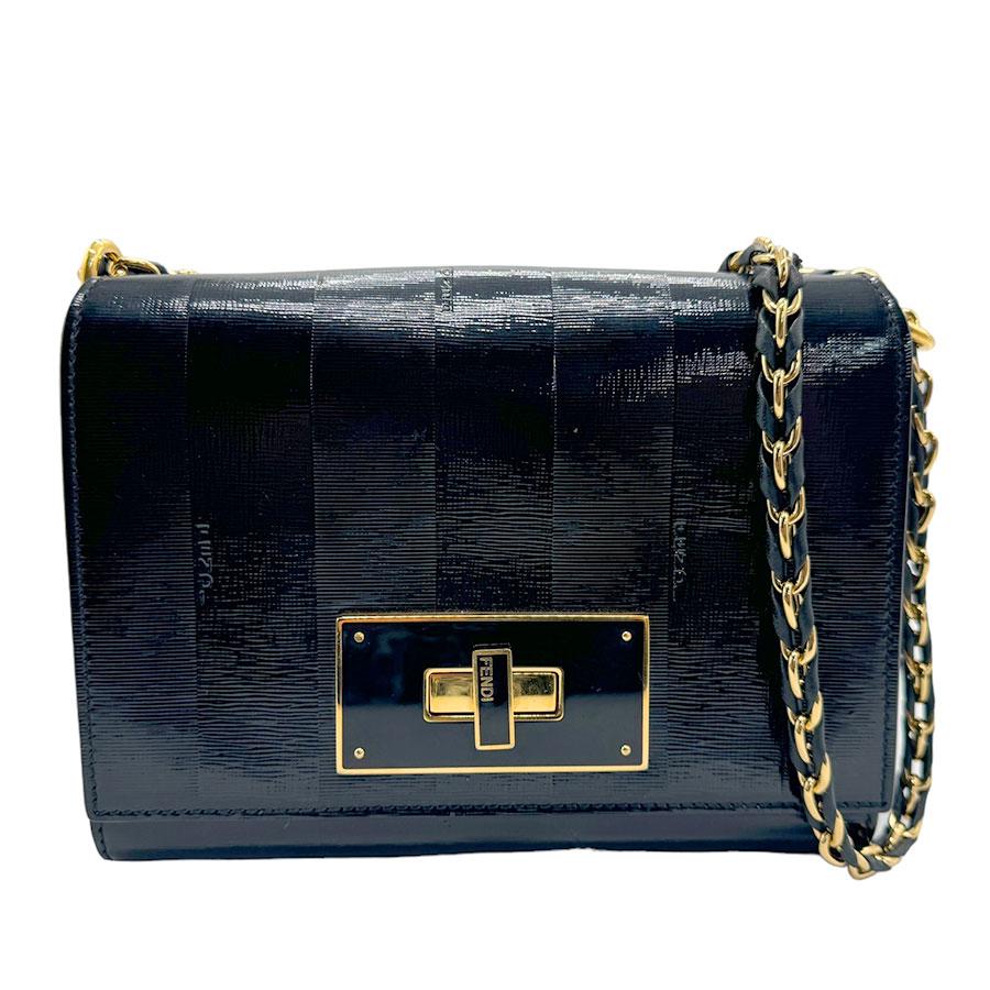 FENDI フェンディ ショルダーバッグ Claudia Bag Mini Vernice  