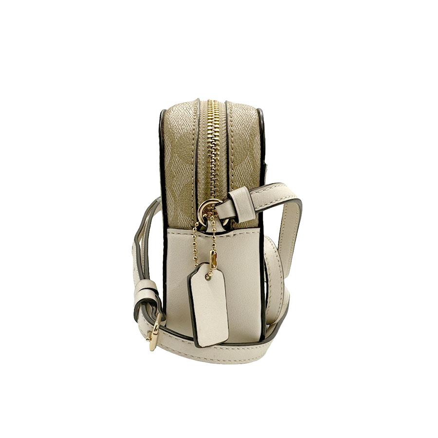 美品　COACH シグネチャー ショルダーバッグ　アイボリー　ベージュ COACH（コーチ） ショルダーバッグ シグネチャー レザー ベージュ