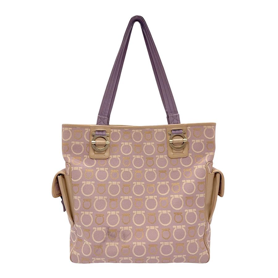 サルヴァトーレフェラガモ Salvatore Ferragamo ハンドバッグ