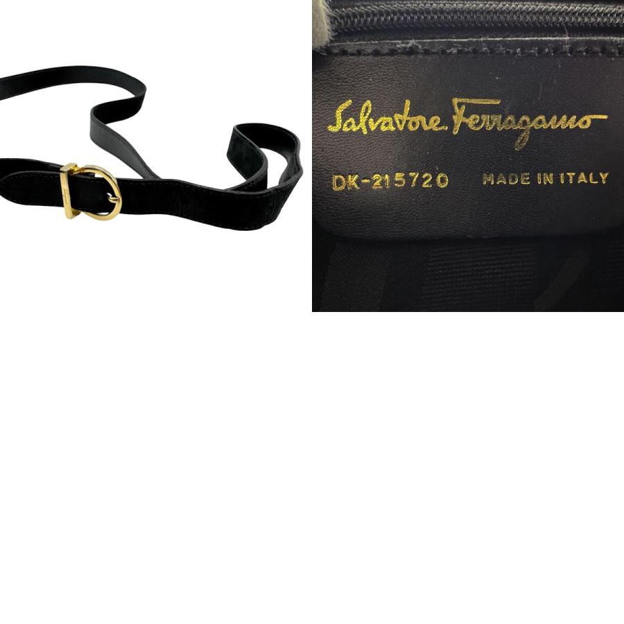 サルヴァトーレフェラガモ Salvatore Ferragamo ショルダーバッグ