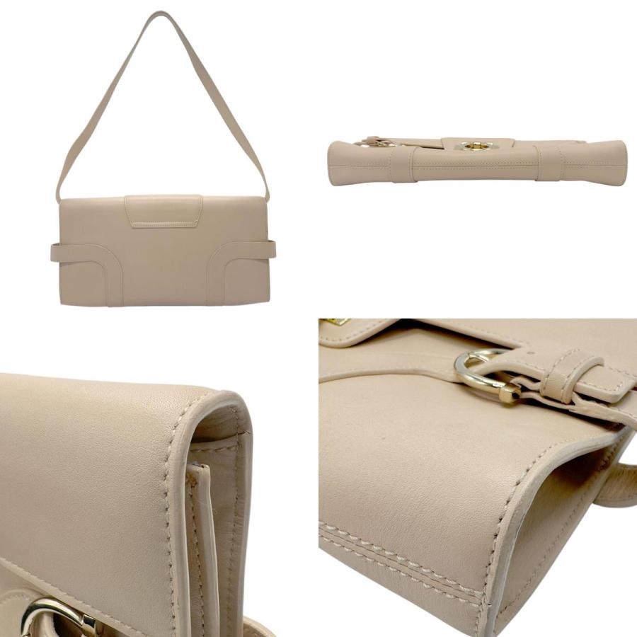 サルヴァトーレフェラガモ Salvatore Ferragamo ショルダーバッグ