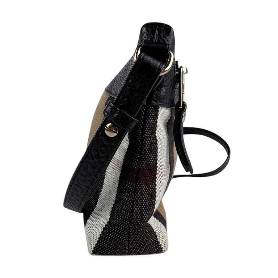 BURBERRY レザーショルダーバッグ ブラック/ベージュ