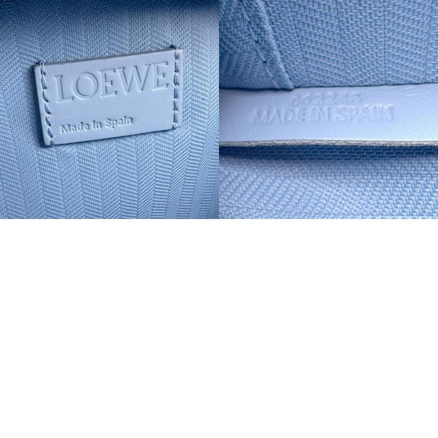 LOEWE（ロエベ） 斜め掛けショルダーバッグ クロスボディ カメラバッグ