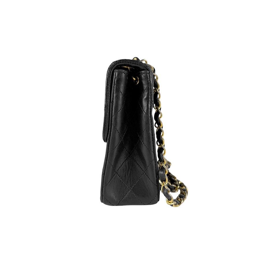 CHANEL（シャネル） 斜め掛けショルダーバッグ マトラッセ レザー