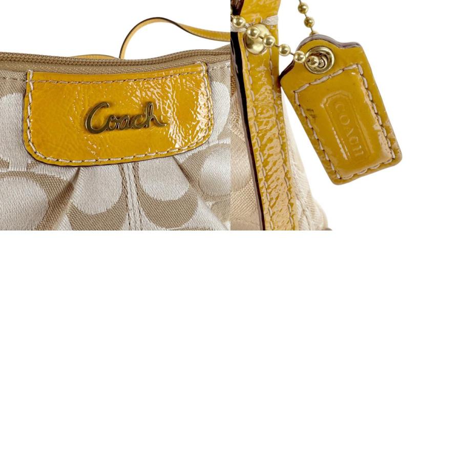 COACH（コーチ） ショルダーバッグ シグネチャー ナイロンキャンバス