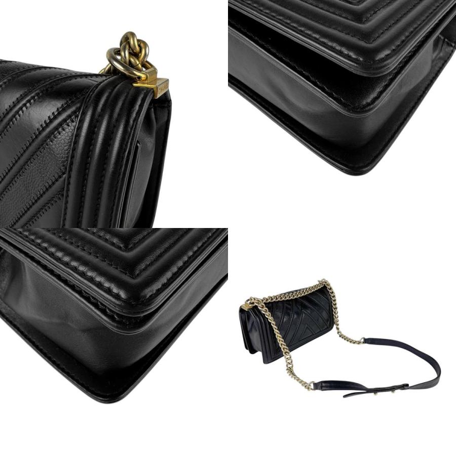 CHANEL ブラックレザー ショルダーバッグ　ゴールド CHANEL（シャネル） ショルダーバッグ ボーイシャネル レザー/メタル