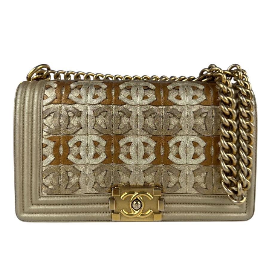 CHANEL（シャネル） ショルダーバッグ ドバイ限定 ボーイシャネル