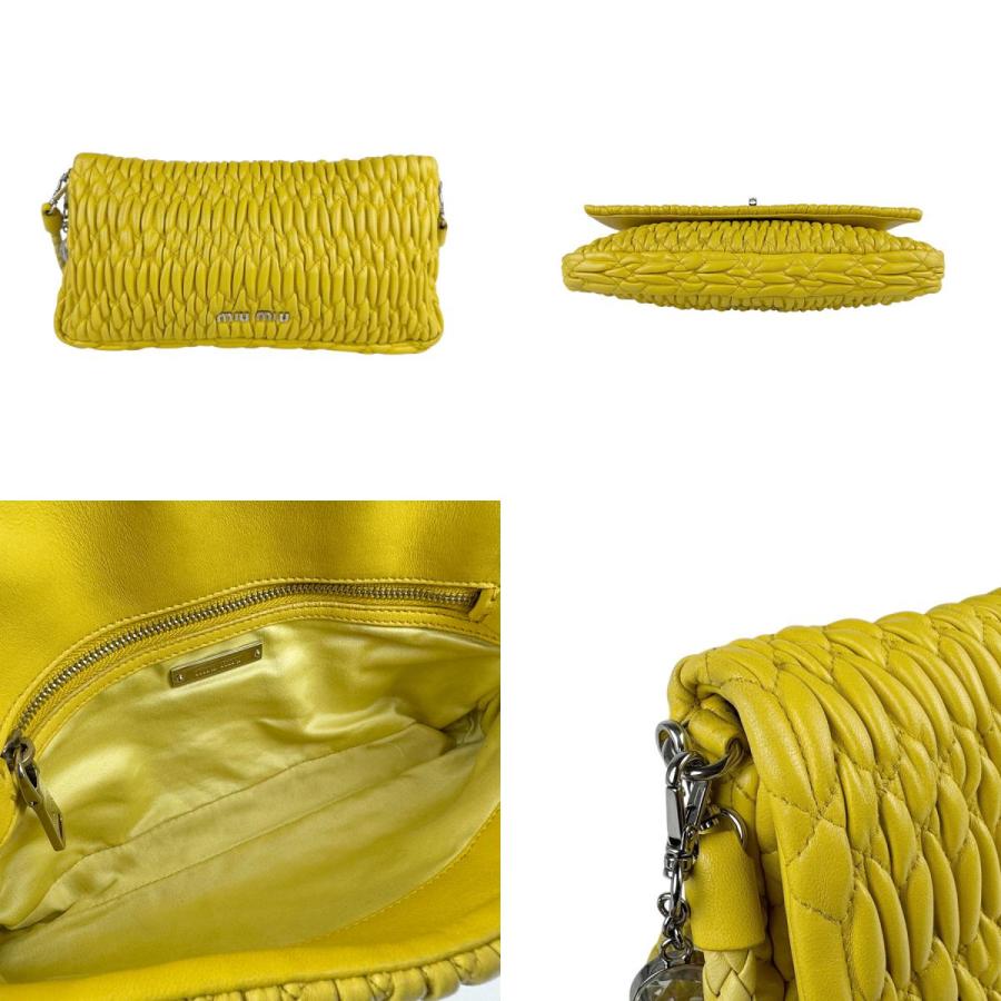 miumiu  ショルダーバッグ　イエロー　マテラッセ miu miu（ミュウミュウ） 中古 斜め掛け ショルダーバッグ レディース