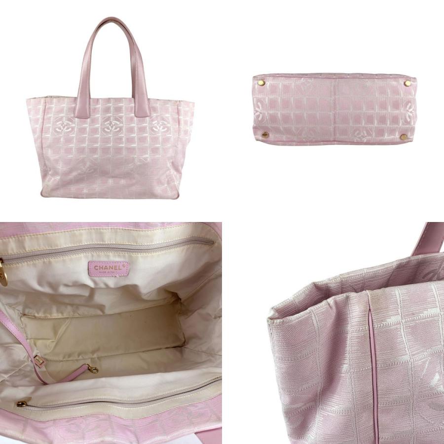 CHANEL（シャネル） ショルダーバッグ ナイロンキャンバス ピンク