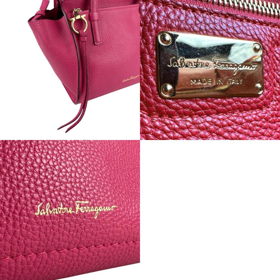 サルヴァトーレフェラガモ Salvatore Ferragamo ハンドバッグ