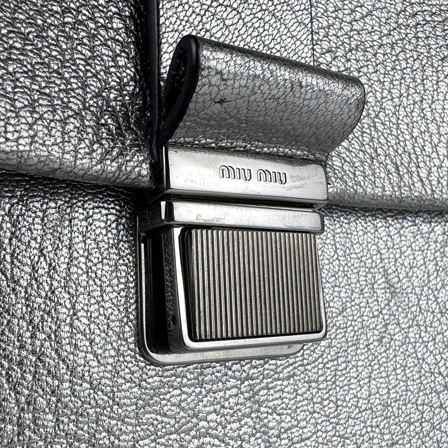 miu miu（ミュウミュウ） ハンドバッグ ショルダーバッグ レザー