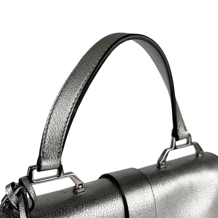miu miu（ミュウミュウ） ハンドバッグ ショルダーバッグ レザー