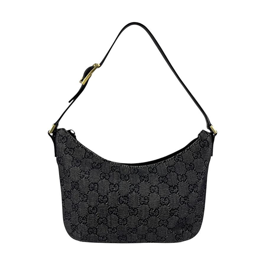 超美品✨　GUCCI GGキャンバス　ショルダーバック　斜めがけ　ブラック GUCCI（グッチ） ショルダーバッグ GGキャンバス/レザー ブラック