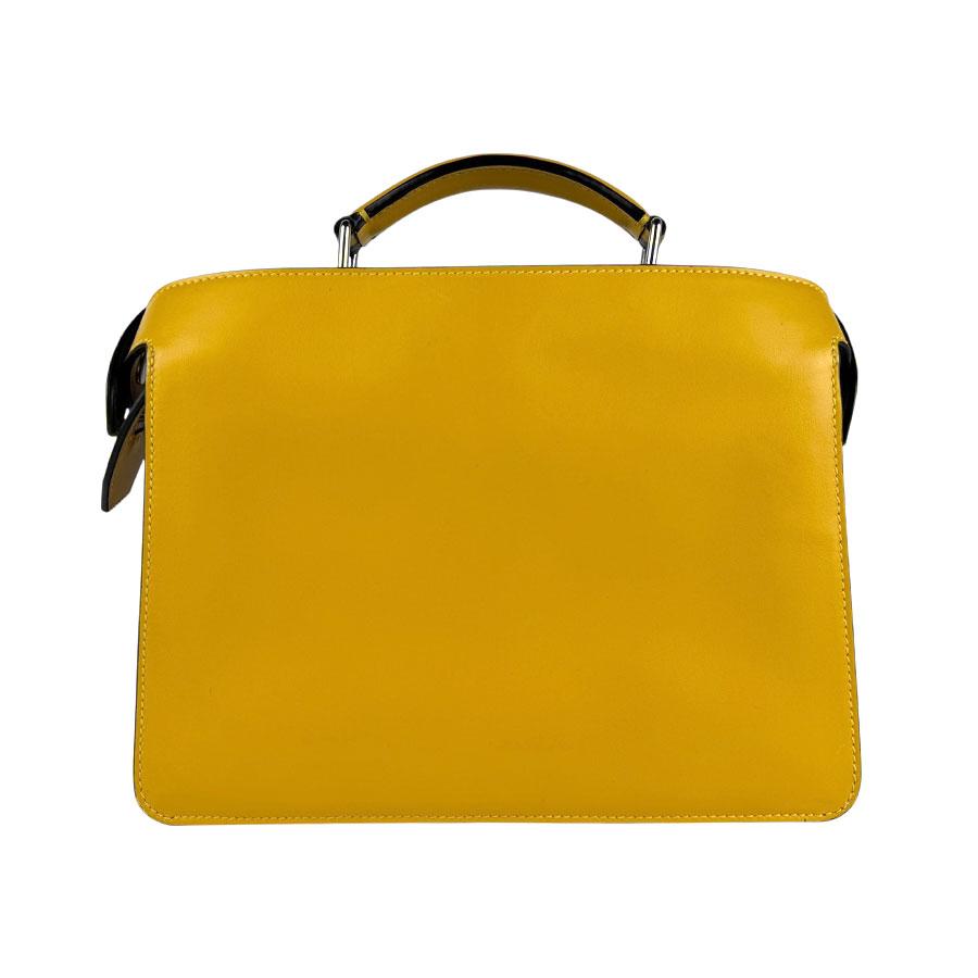 FENDI（フェンディ） ハンドバッグ ショルダーバッグ ピーカブー ISeeU