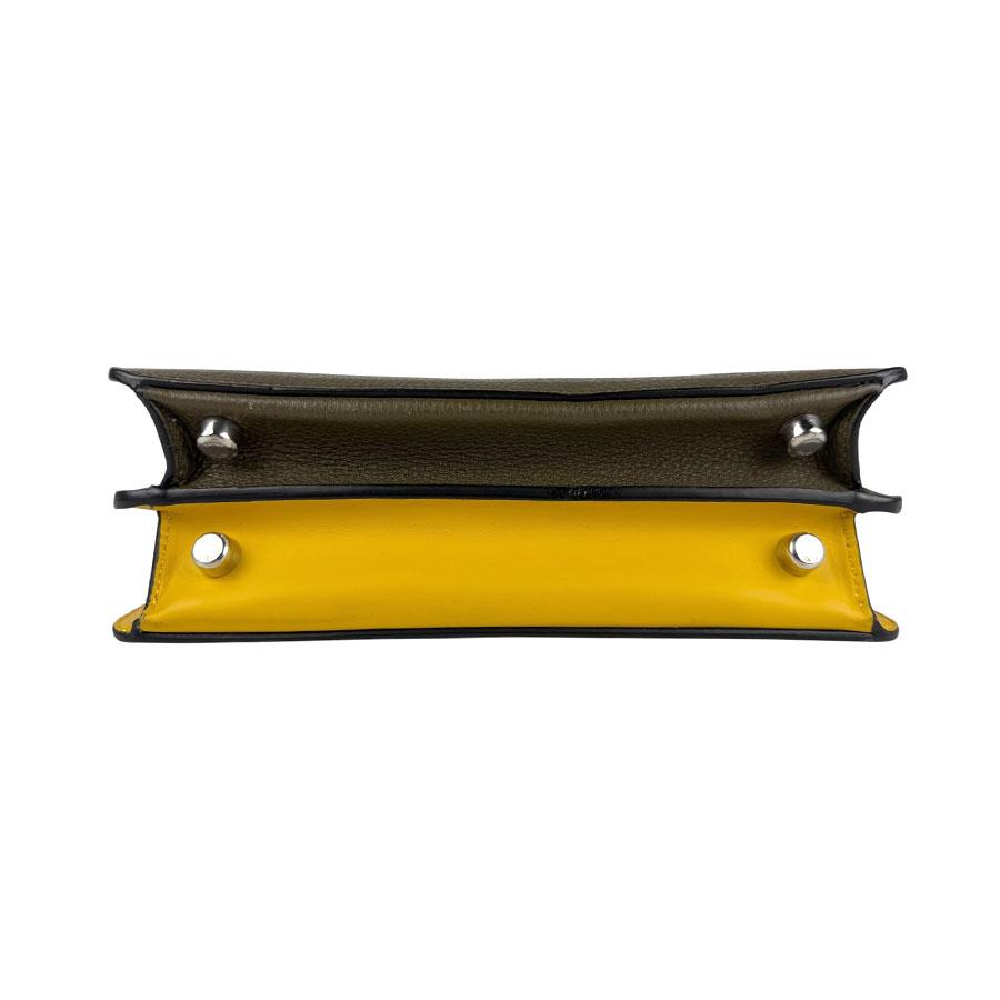 FENDI（フェンディ） ハンドバッグ ショルダーバッグ ピーカブー ISeeU
