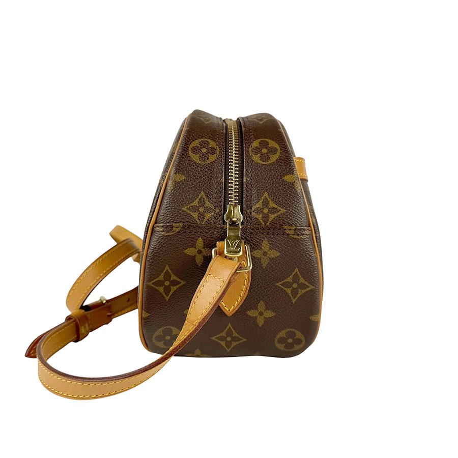 特上美品★ルイヴィトン ブロワ モノグラム ショルダーバッグ 斜め掛け ブラウン LOUIS VUITTON ルイ ヴィトン 斜め掛けショルダーバッグ