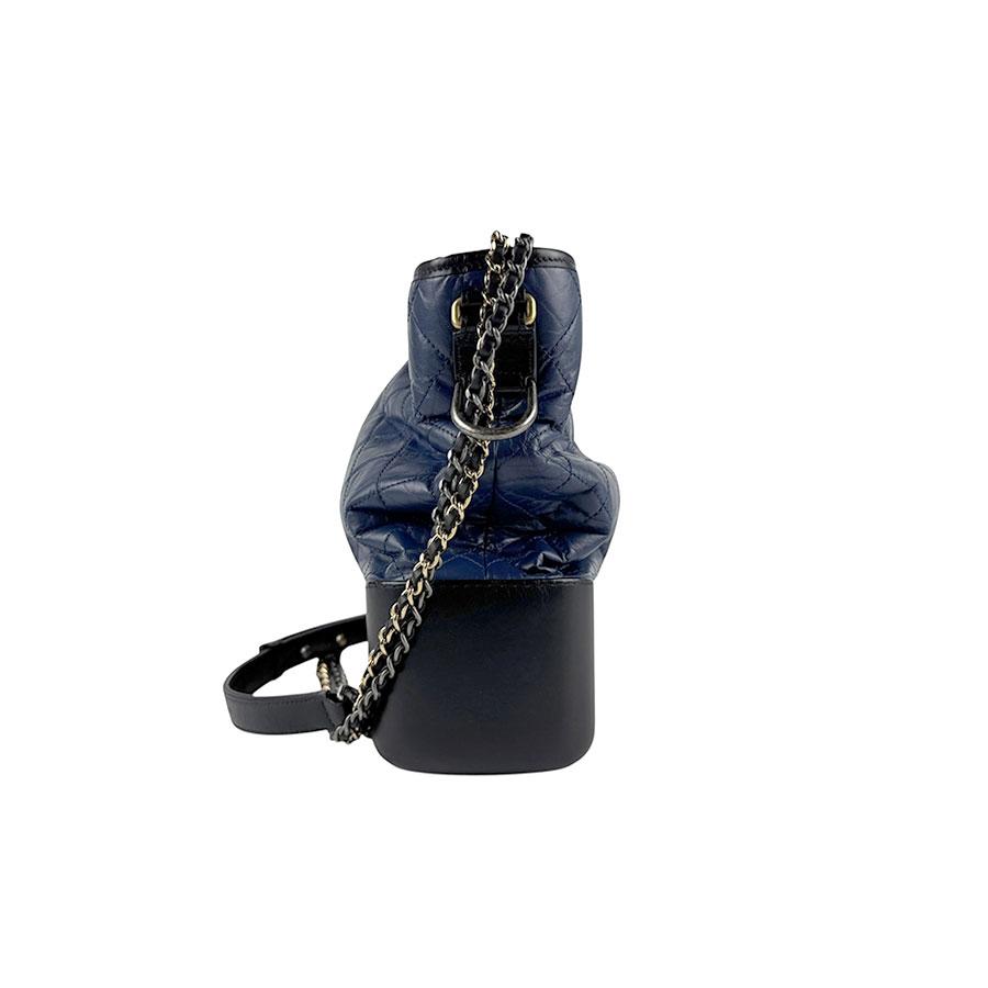 シャネル CHANEL ショルダーバッグ ガブリエル ドゥ シャネル レザー ネイビー レディース 送料無料【中古】 z6461 CHANEL（シャネル） ショルダーバッグ ガブリエル ドゥ レザー