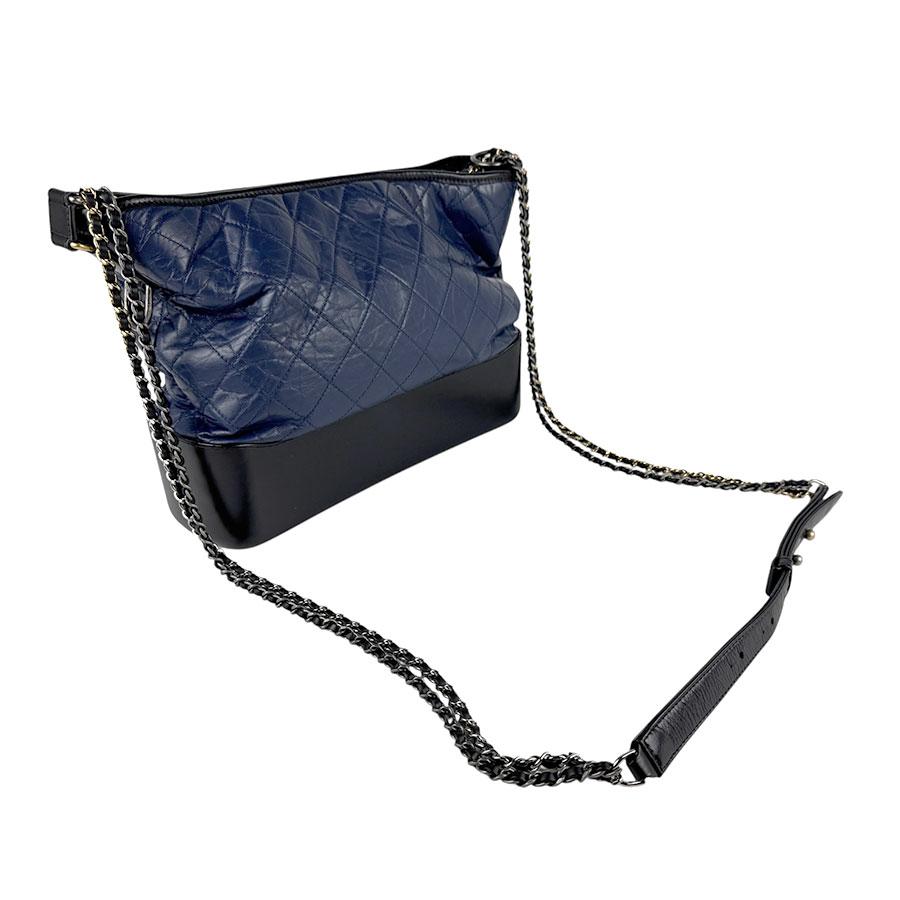 シャネル CHANEL ショルダーバッグ ガブリエル ドゥ シャネル レザー ネイビー レディース 送料無料【中古】 z6461 CHANEL（シャネル） ショルダーバッグ ガブリエル ドゥ レザー