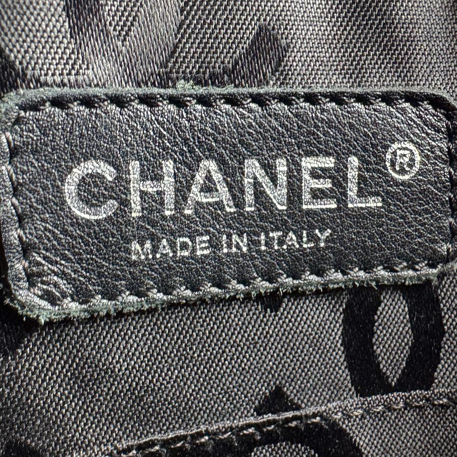 CHANEL（シャネル） 斜め掛けショルダーバッグ カンボンライン レザー