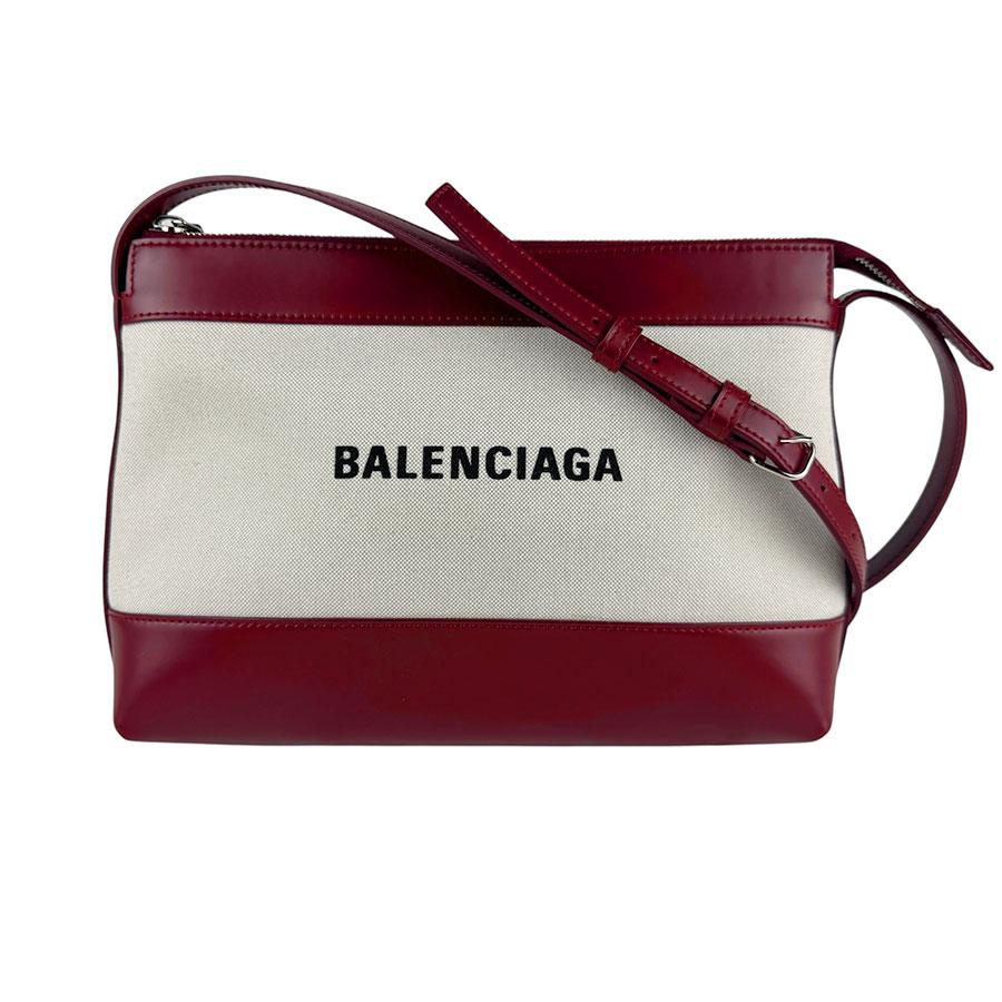 BALENCIAGA（バレンシアガ） ショルダーバッグ ネイビークロスボディ