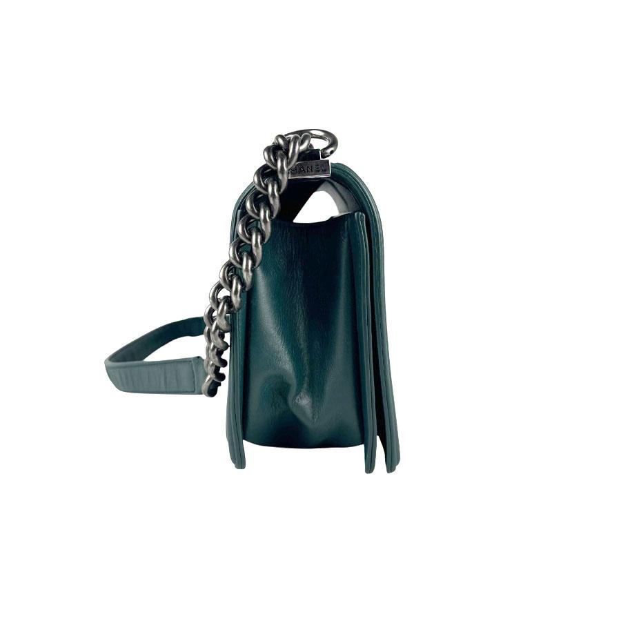 CHANEL（シャネル） ショルダーバッグ ボーイシャネル ダークグリーン 