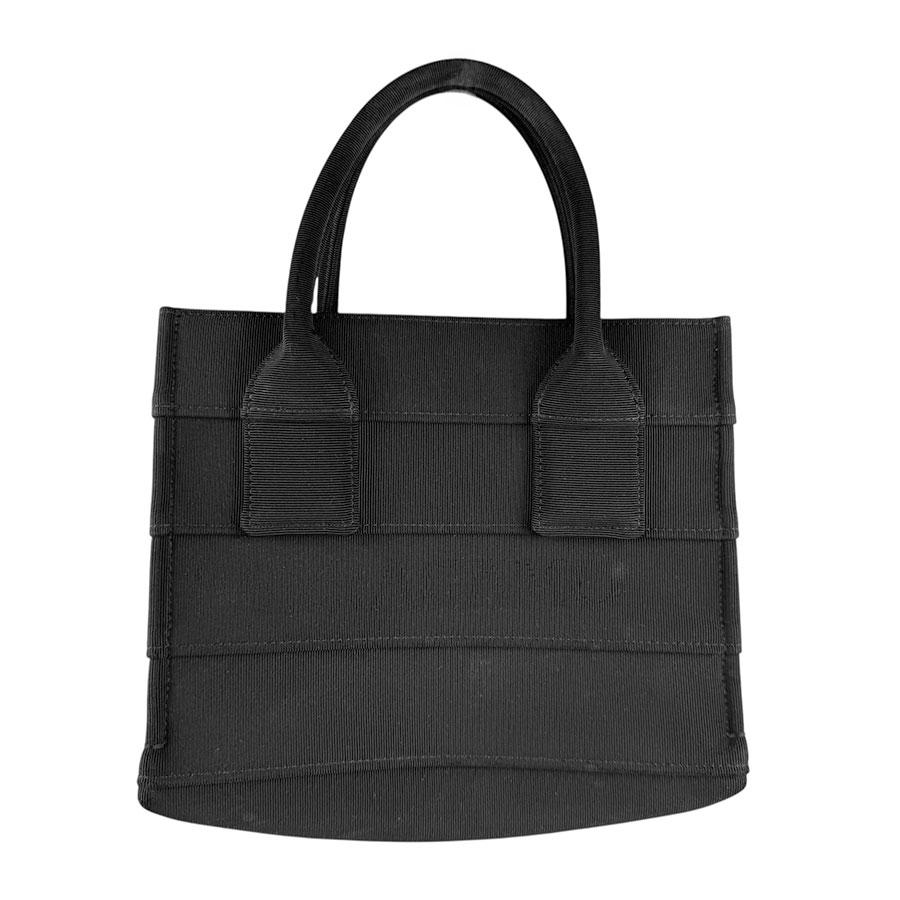 サルヴァトーレフェラガモ Salvatore Ferragamo ハンドバッグ ナイロン