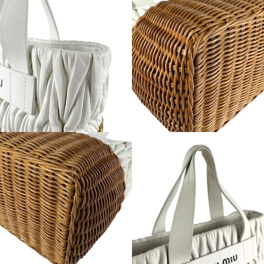 MIU MIU ショルダーバッグ オフホワイト miu ミュウミュウ MIUMIU ハンドバッグ ショルダーバッグ レザー