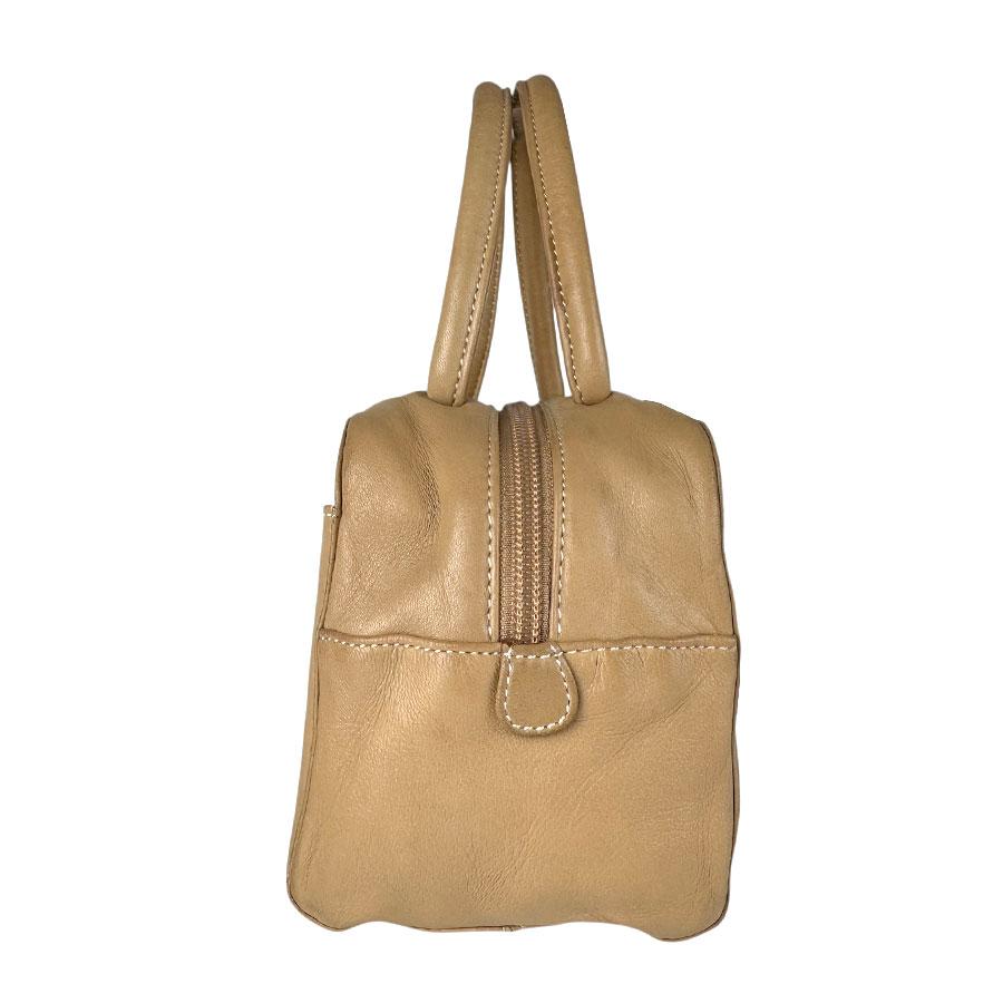 LOEWE（ロエベ） ハンドバッグ レザー ベージュ : ブランドバリュー