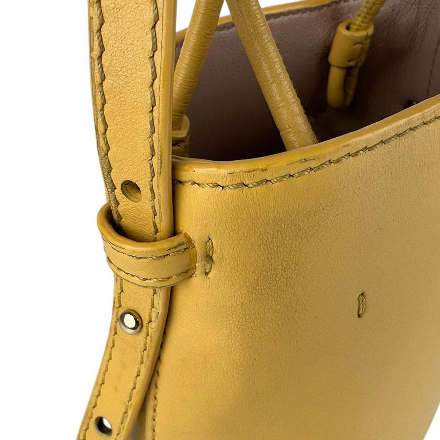 Chloe（クロエ） ハンドバッグ ショルダーバッグ レザー イエロー系