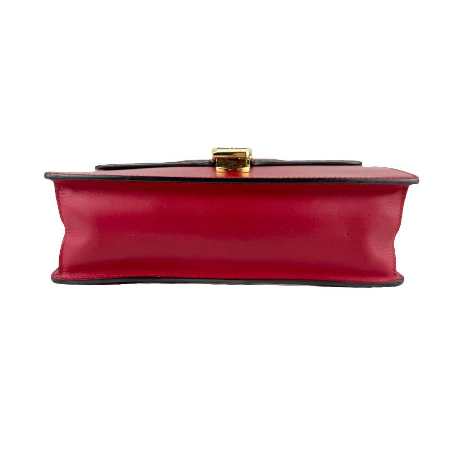 GUCCI（グッチ） ショルダーバッグ シルヴィ レザー レッド : ブランド