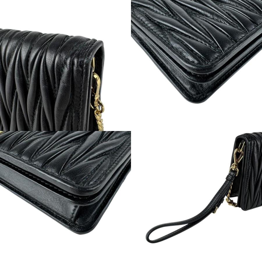 miu miu（ミュウミュウ） チェーンウォレット マテラッセ レザー
