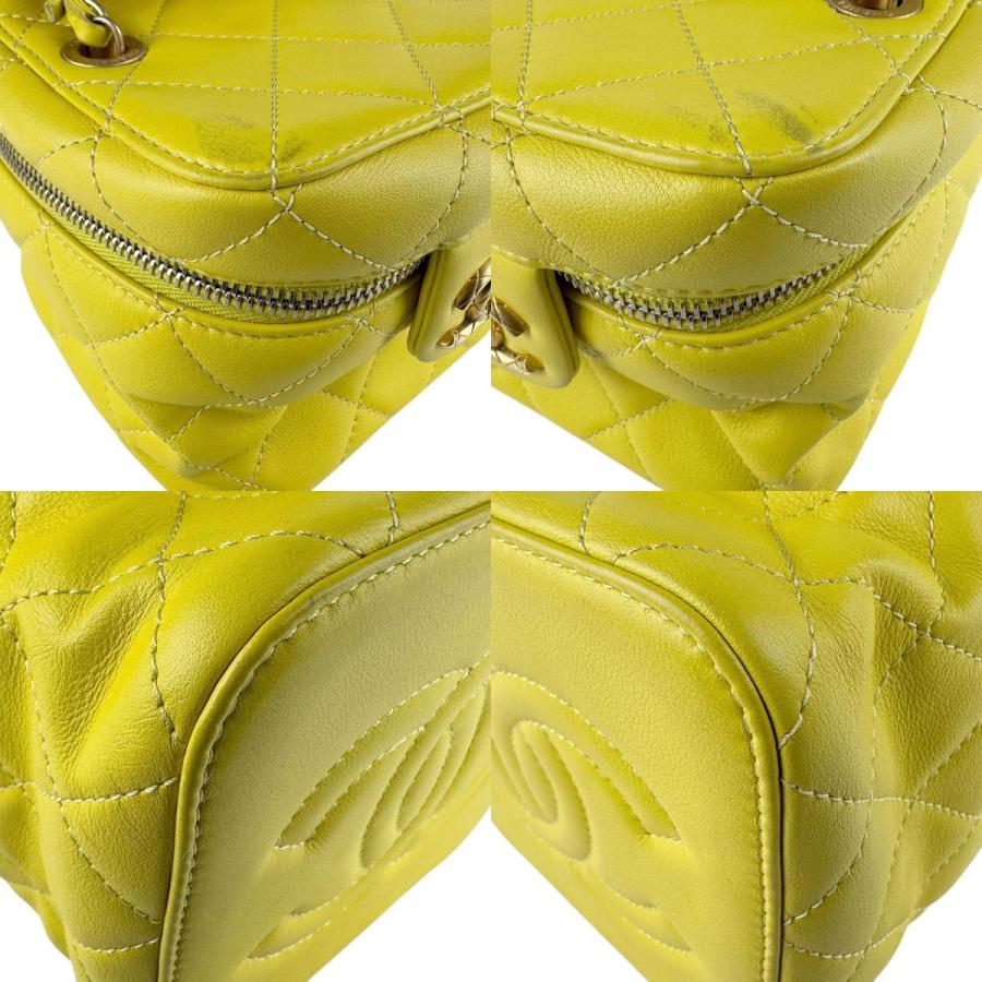 CHANEL（シャネル） ショルダーバッグ レザー イエロー : ブランド