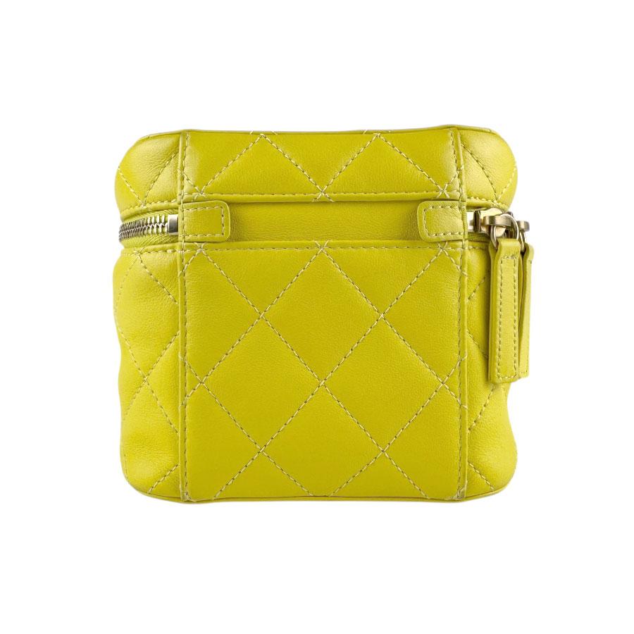 CHANEL（シャネル） ショルダーバッグ レザー イエロー : ブランド