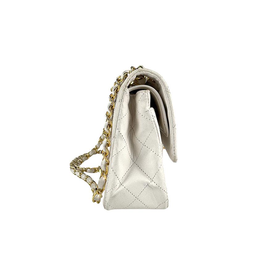 CHANEL（シャネル） ショルダーバッグ ダブルフラップマトラッセ
