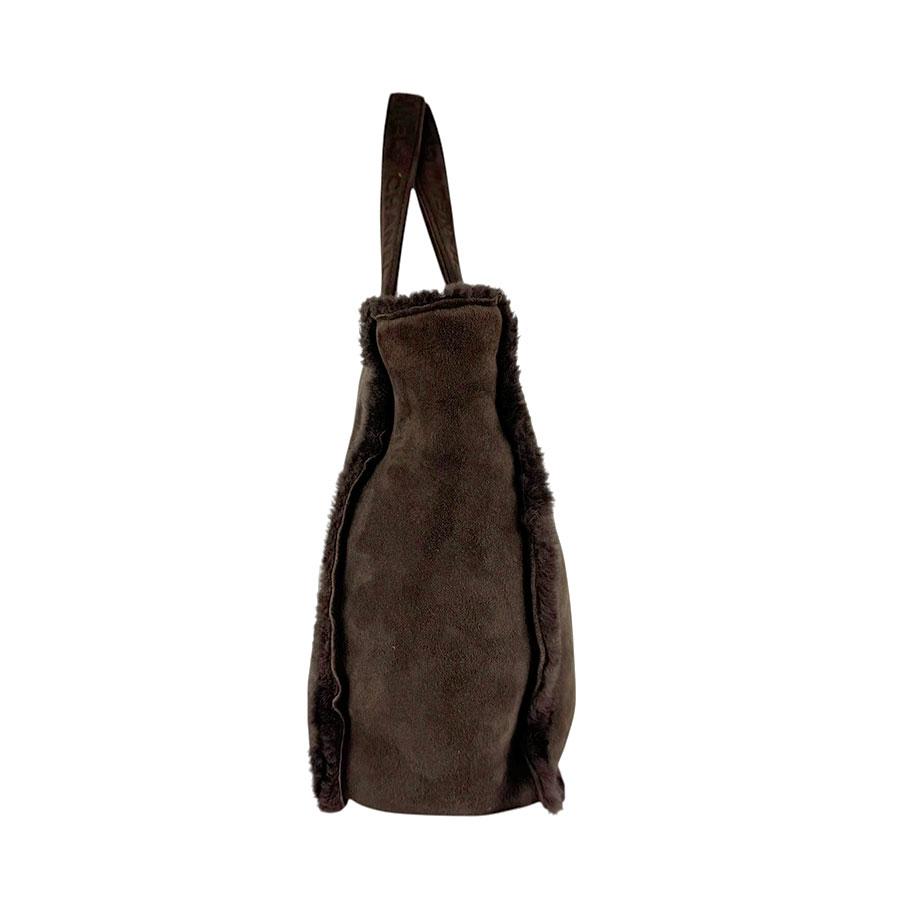 CHANEL（シャネル） ハンドバッグ ムートン ブラウン : ブランド