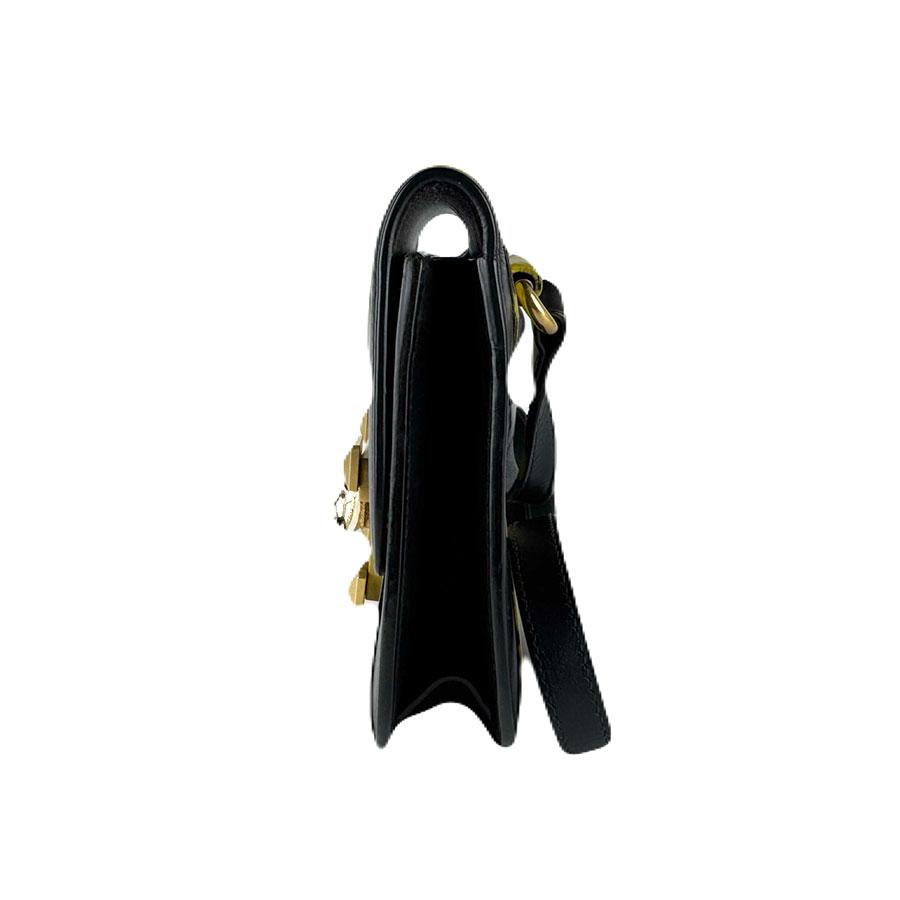 GUCCI（グッチ） ショルダーバッグ タイガーヘッド GGスプリーム