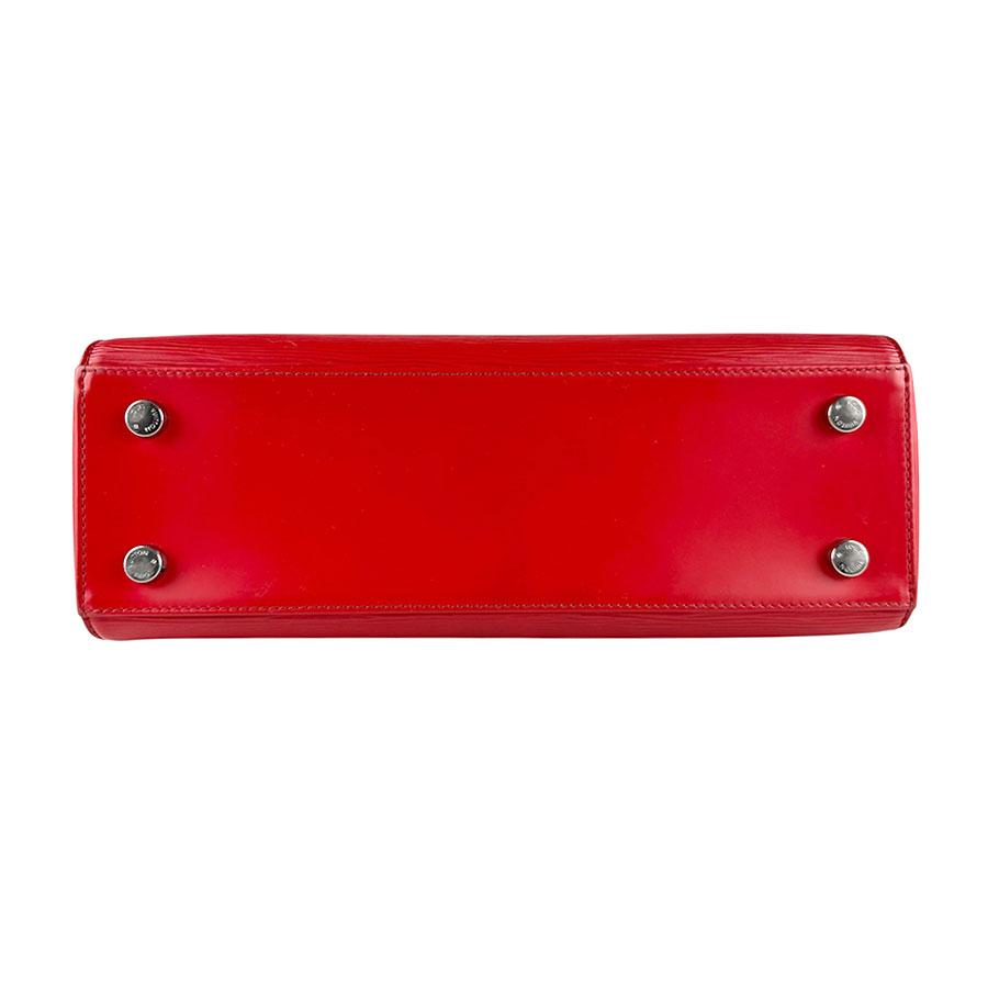 ルイ ヴィトン LOUIS VUITTON ハンドバッグ ショルダーバッグ エピ ブレアMM エピレザー レッド