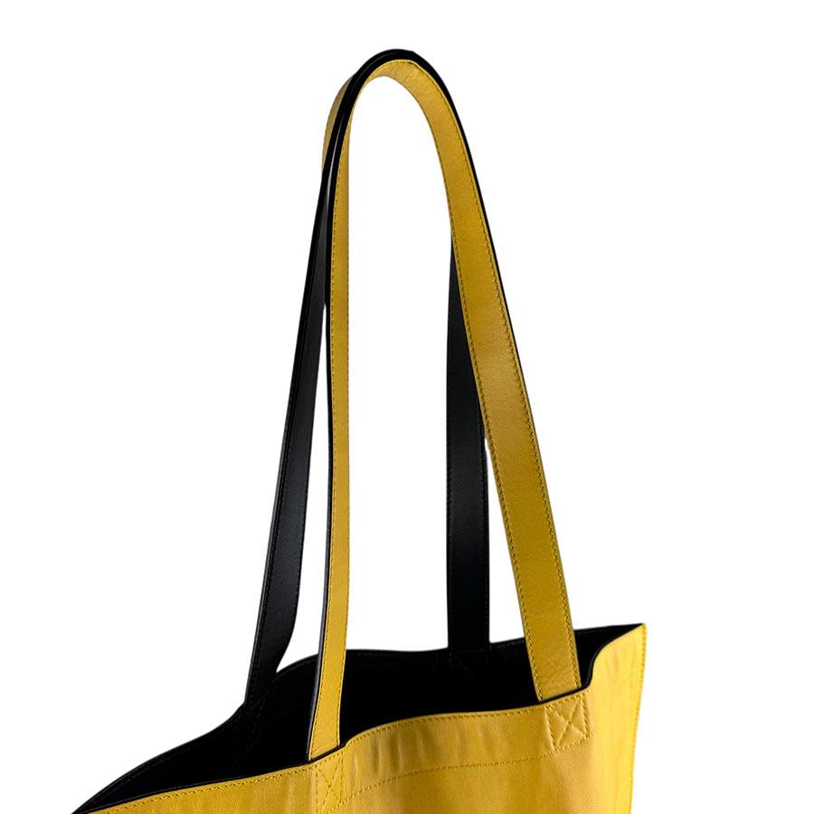 FENDI（フェンディ） ショルダーバッグ レザー イエロー×ブラック