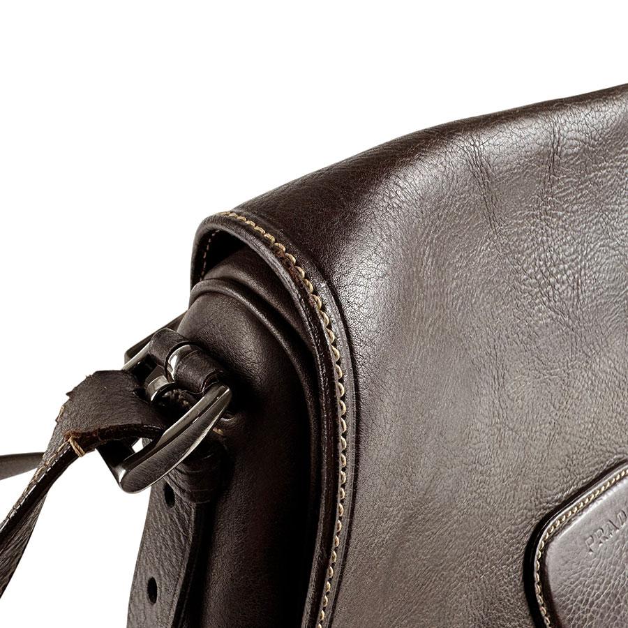 PRADA（プラダ） ショルダーバッグ レザー ダークブラウン : ブランド
